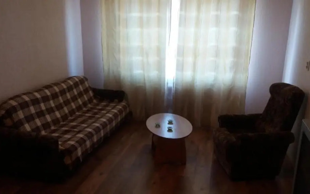 Airites street apartment