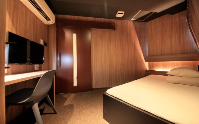 Tabist CapsuleHotel APODS Himeji Station