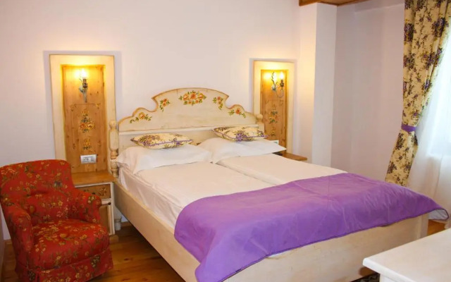 Casa Comana Boutique Hotel