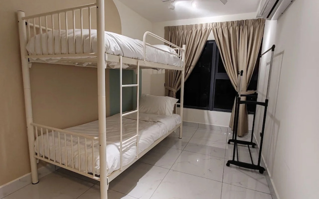 Arte Cheras by SMOVF BNB