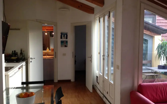 dHomes - Apartments and Rooms