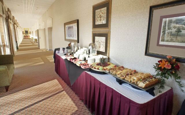 Fredericksburg Hospitality House And Conference Center