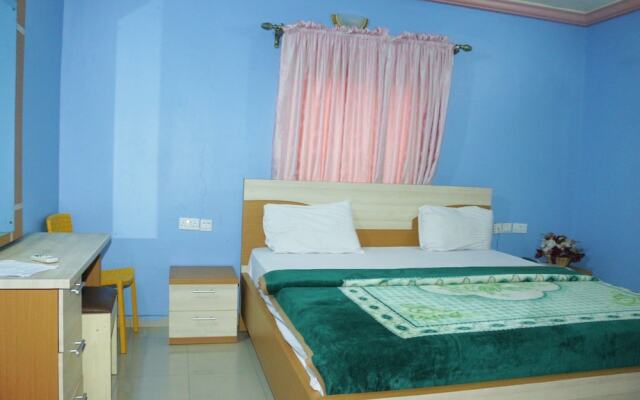 Chisam Suites Annex