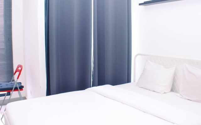 Elegant And Comfortable Studio At Sayana Apartment