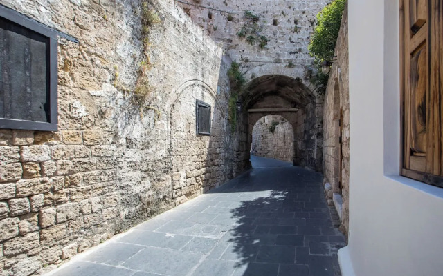 Rodos Old Town Authentic Stone House