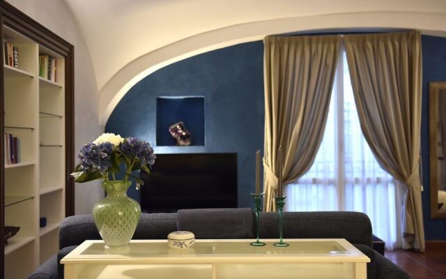 A' Studio Apartment - BH 117