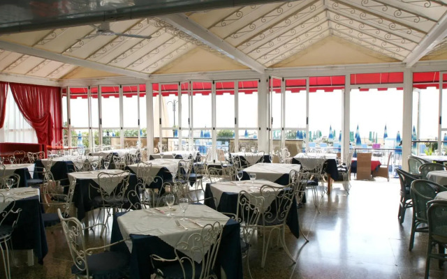 Hotel Elpiro