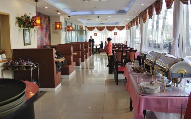 Sicily Hotel - Beijing Railway Station Temple of Heaven Dongmen Subway Station