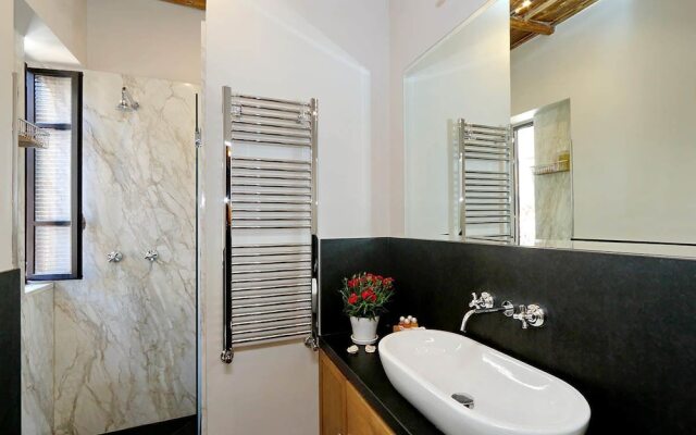 Trastevere Large Apartment With Terrace