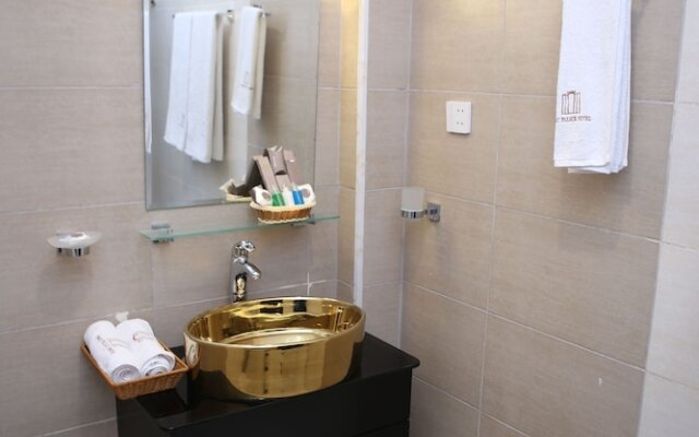 Swat Palace Hotel by Northin
