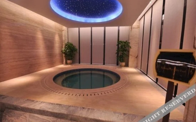 Qilin Rongyu International Hotel