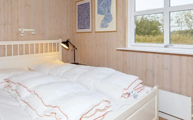 6 Person Holiday Home in Oster Assels-by Traum