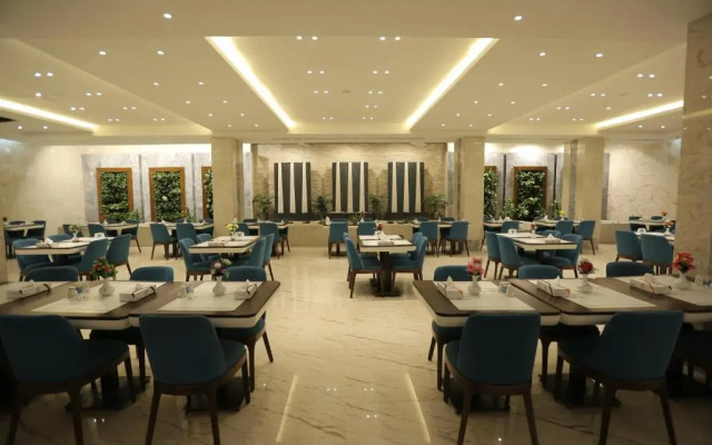 Qasr AlDur Hotel