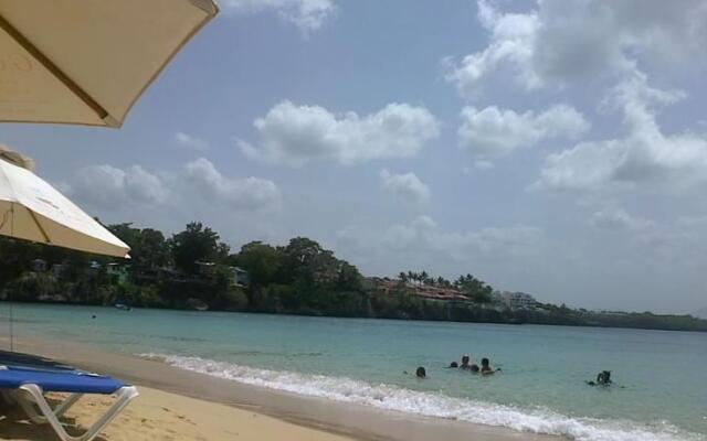 Cheap Life In Paradise