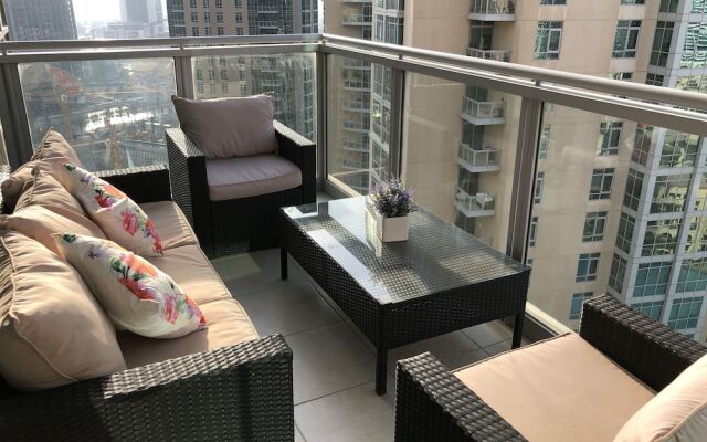 Ultimate Stay 4BR Burj Khalifa view