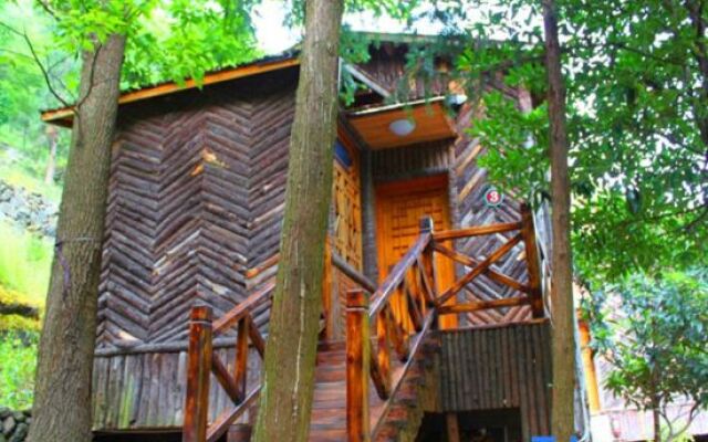Jiulongxia Holiday Resort