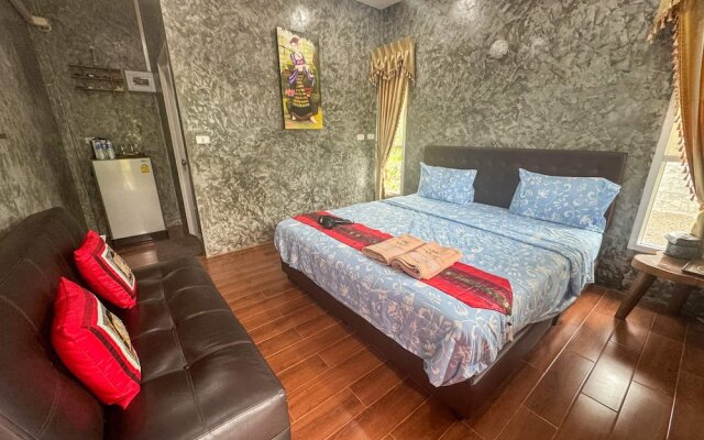 Toraneethai Homestay Amphawa