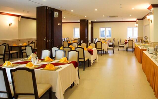 Seventeen Saloon Hotel