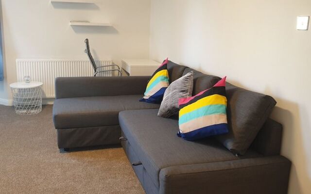 Beach Apartment - Kirkcaldy