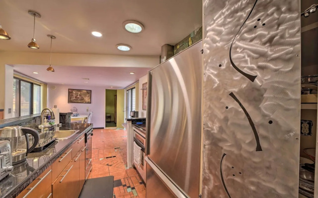 Tulsa Rental Home - Walk to Philbrook Museum