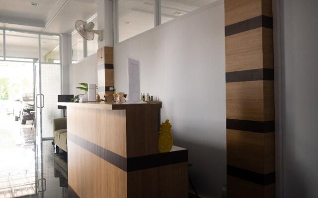 Audi Inn Hotel by Oyo Rooms