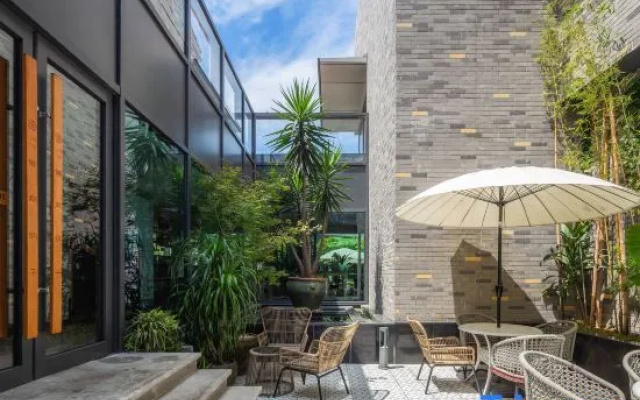 Seclusive Hotel · Guilin – Outside – Guilin