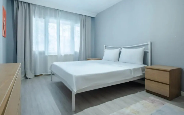 Central Flat 800 m to Cevahir Mall in Sisli