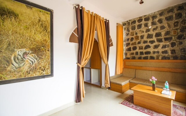 Jungle King Resort