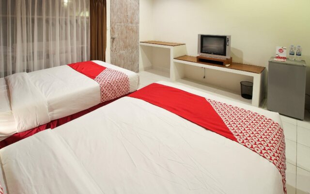 Mesari Beach Inn