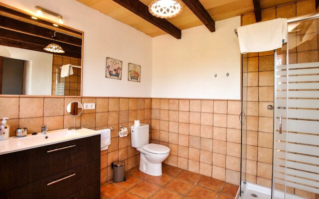 Authentic Rustic Finca With Private Pool Centrally Located