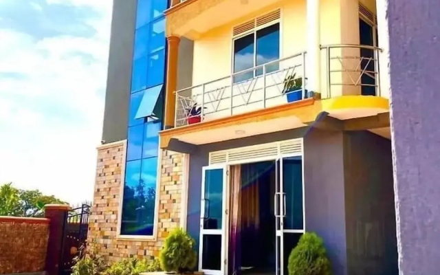 Jebel Hotel and Lounge Buloba