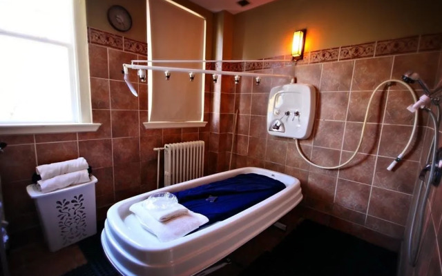 Monastery Spa & Suites