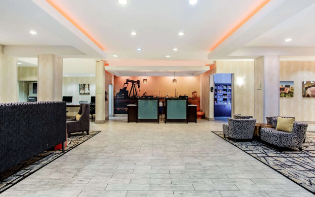 La Quinta Inn & Suites by Wyndham Andrews