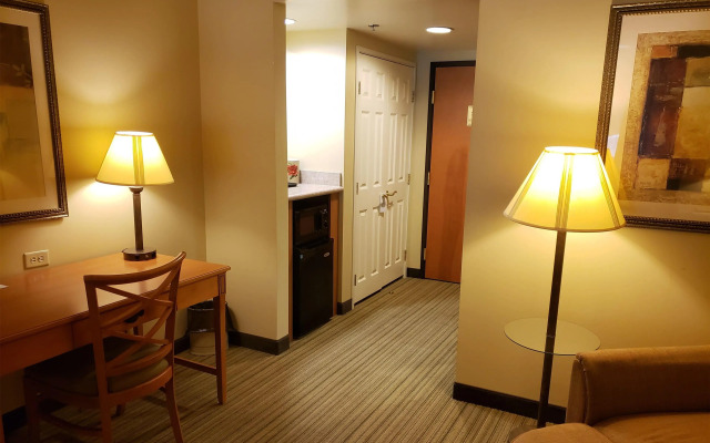 Coon Rapids North Metro Hotel to Norwood Inn & Suites