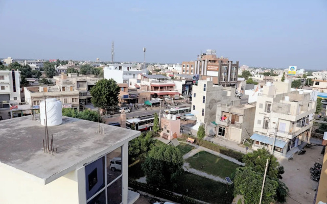 Radhe Krishna Hotel and Restaurant