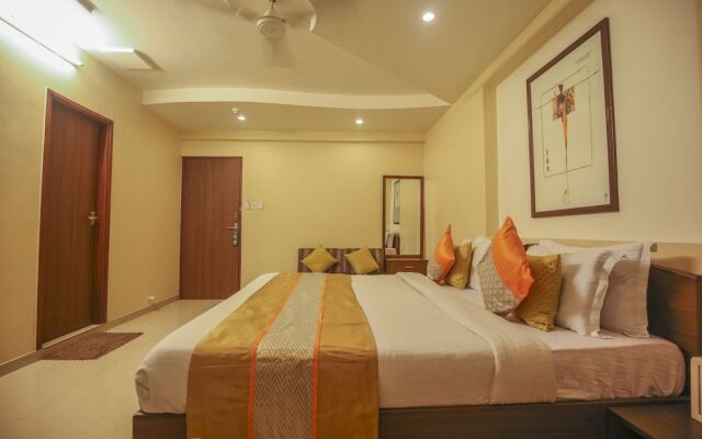 OYO 703 Hotel Shahi Palace