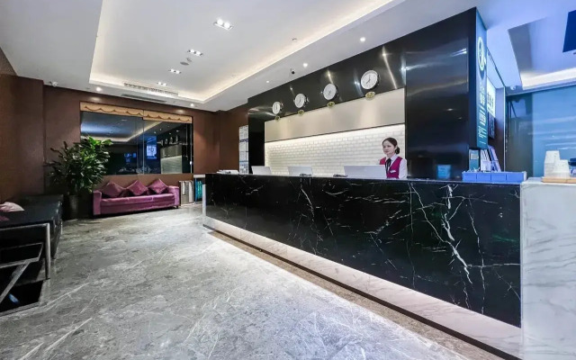 ECHIC HL (Guangzhou Zhujiang New Town Huashi Metro Station Branch)