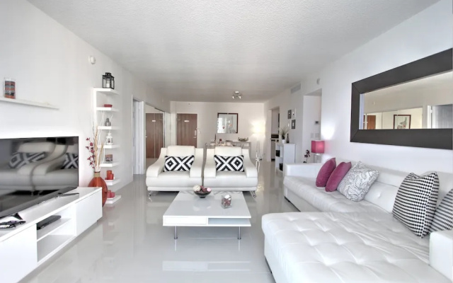 Tides - Private Condo