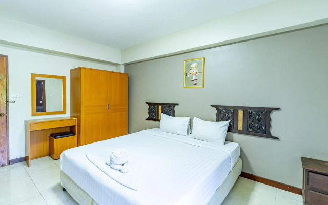 Silver Gold Garden Suvarnabhumi Airport Hotel