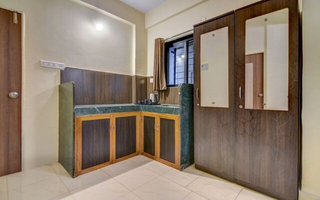 Treebo Trend East Field Homes