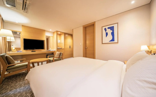 Hotel Biz Inn