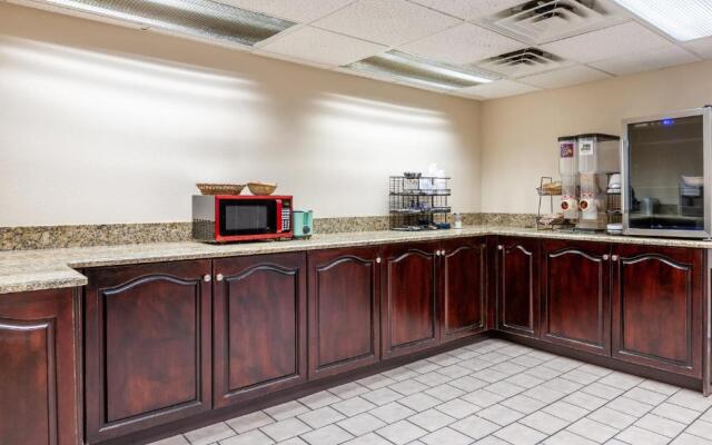 Red Roof Inn Fayetteville I-95