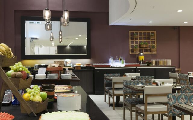 Mercure Campinas Hotel