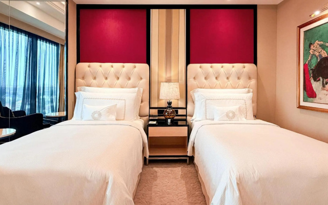 The Trans Luxury Hotel Surabaya