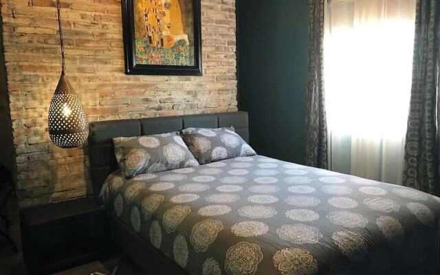 El Pueblo Condominiums by Rocky Host