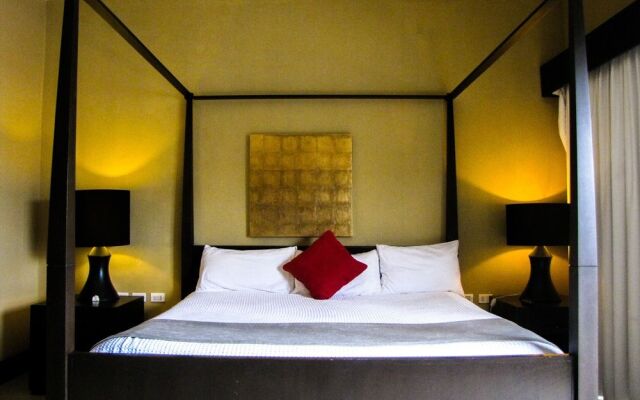 Luxury Condo Hotel