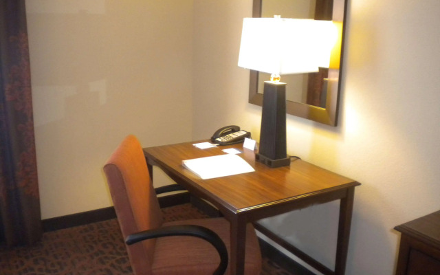 Hampton Inn & Suites Cincinnati/Uptown-University Area