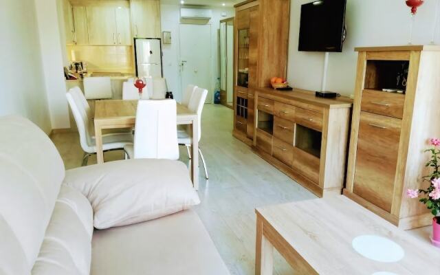 Wifi Luxury Modern Apartment