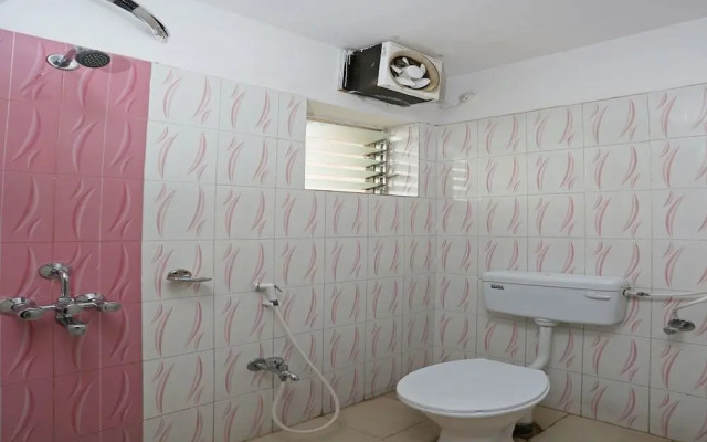 Hotel Star Lotus by OYO Rooms