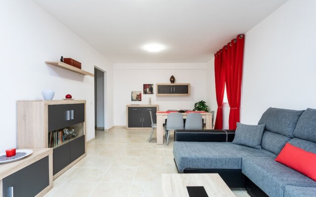 HomeLike Charming Apartment Candelaria, Wifi & Pool